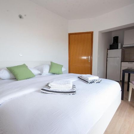 Charming Apartments Duce Omis Exterior photo