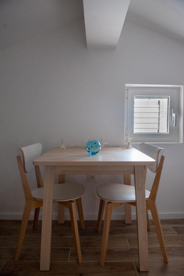 Charming Apartments Duce Omis Exterior photo