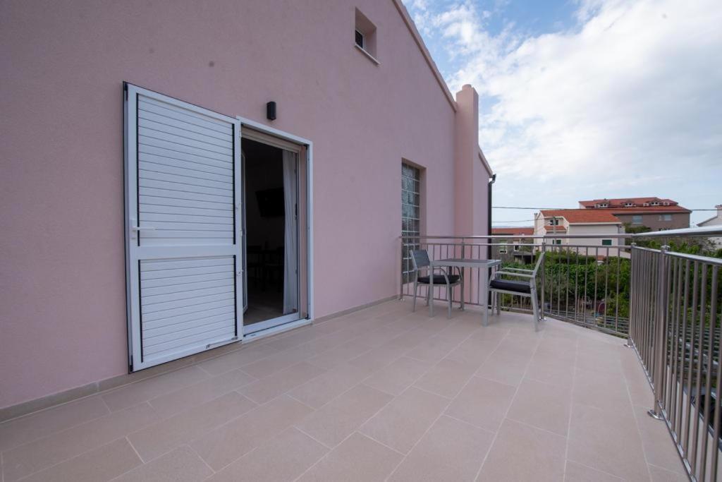 Charming Apartments Duce Omis Exterior photo